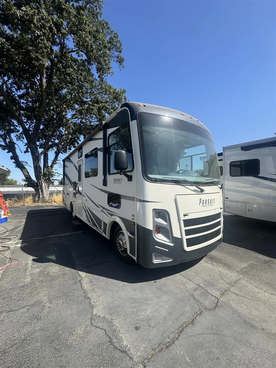 2018 Coachmen Pursuit 27DS RV inspected by Honest Man's Mobile RV Inspections