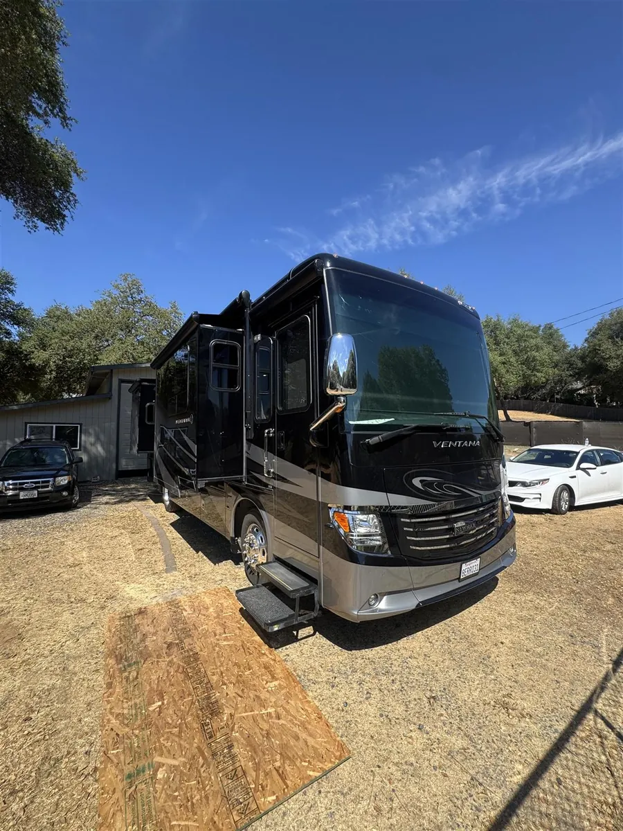 2018 Newmar Ventana 3436 RV inspected by Honest Man's Mobile RV Inspections