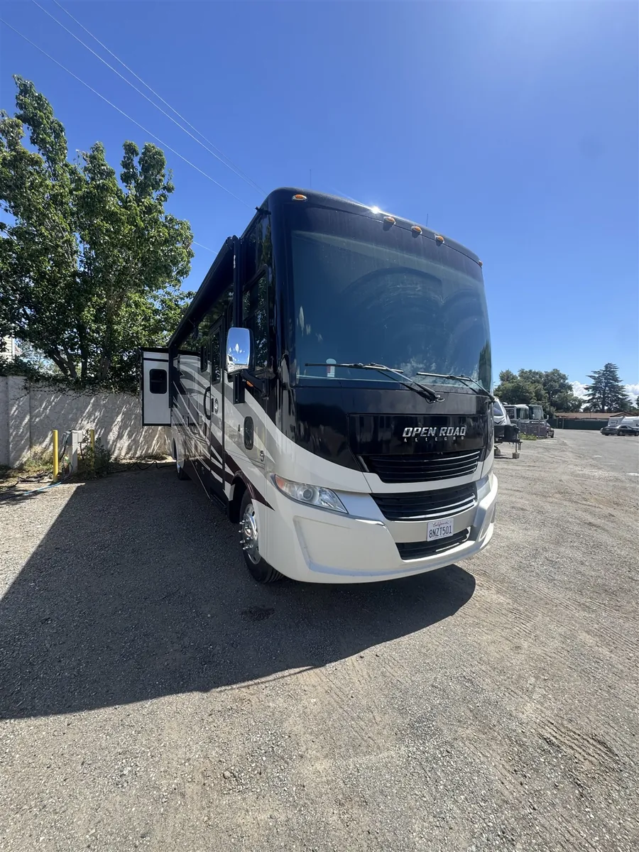 2018 Tiffin Allegro RV inspected by Honest Man's Mobile RV Inspections