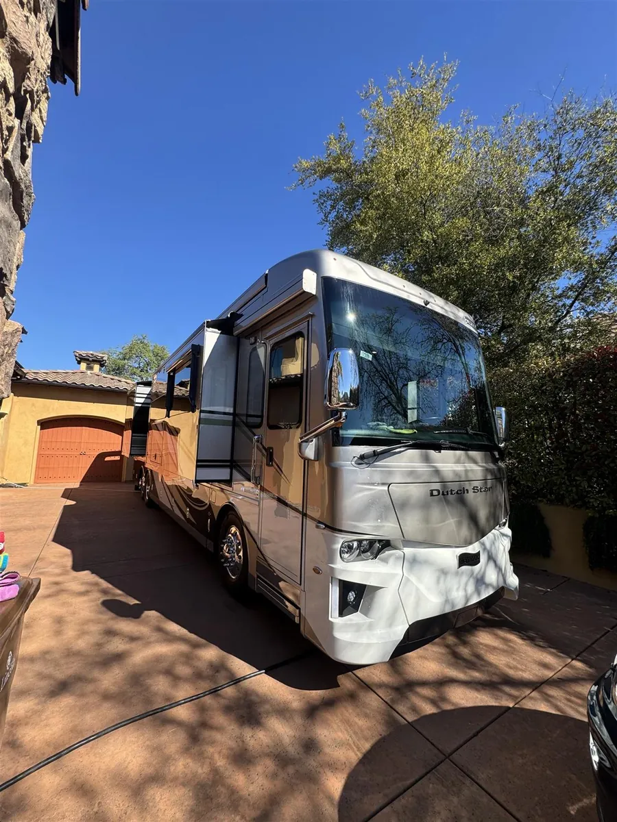 2021 Newmar Dutch Star 4081 RV inspected by Honest Man's Mobile RV Inspections