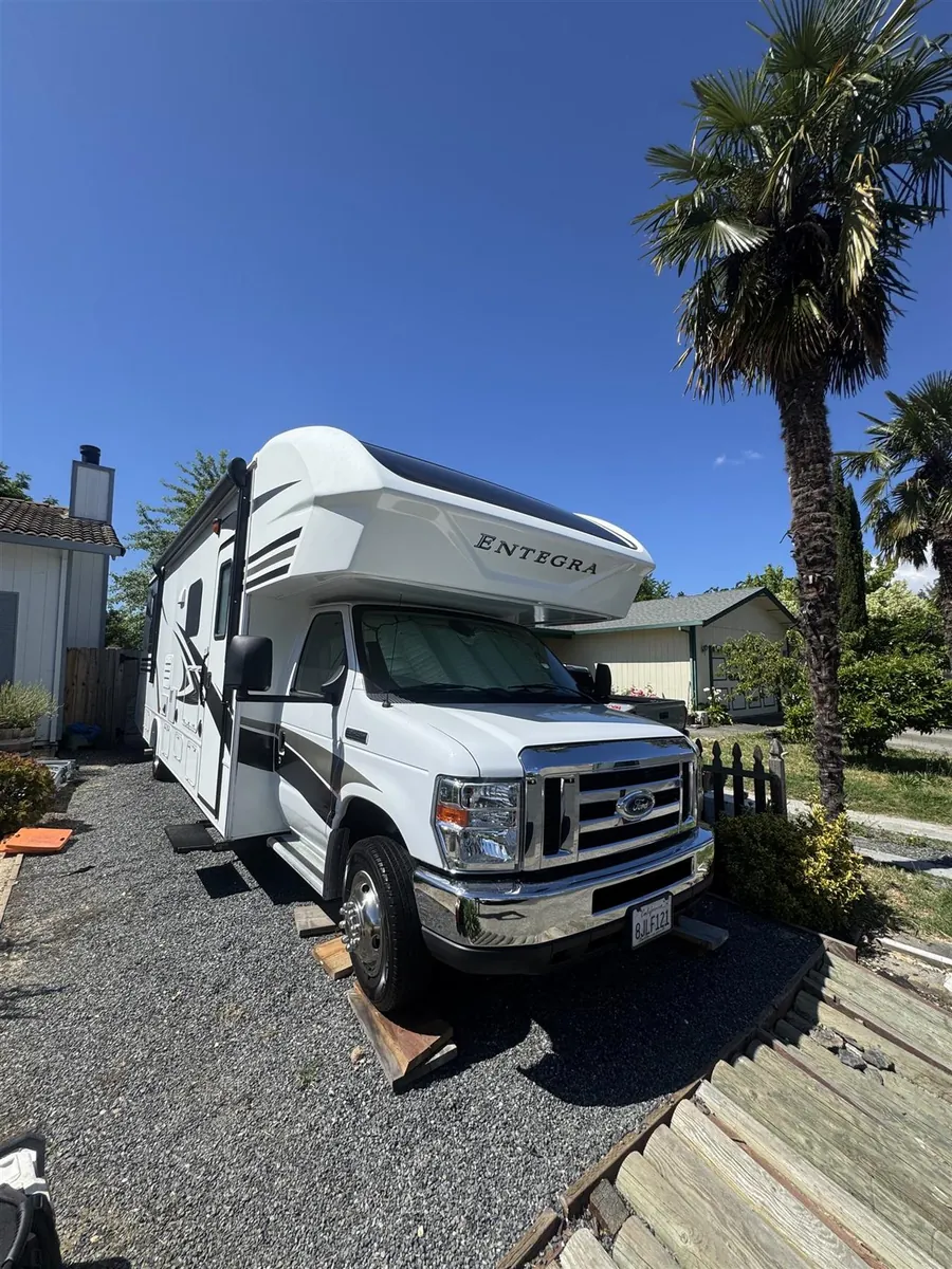2019 Entegra Coach Odyssey 29K RV inspected by Honest Man's Mobile RV Inspections