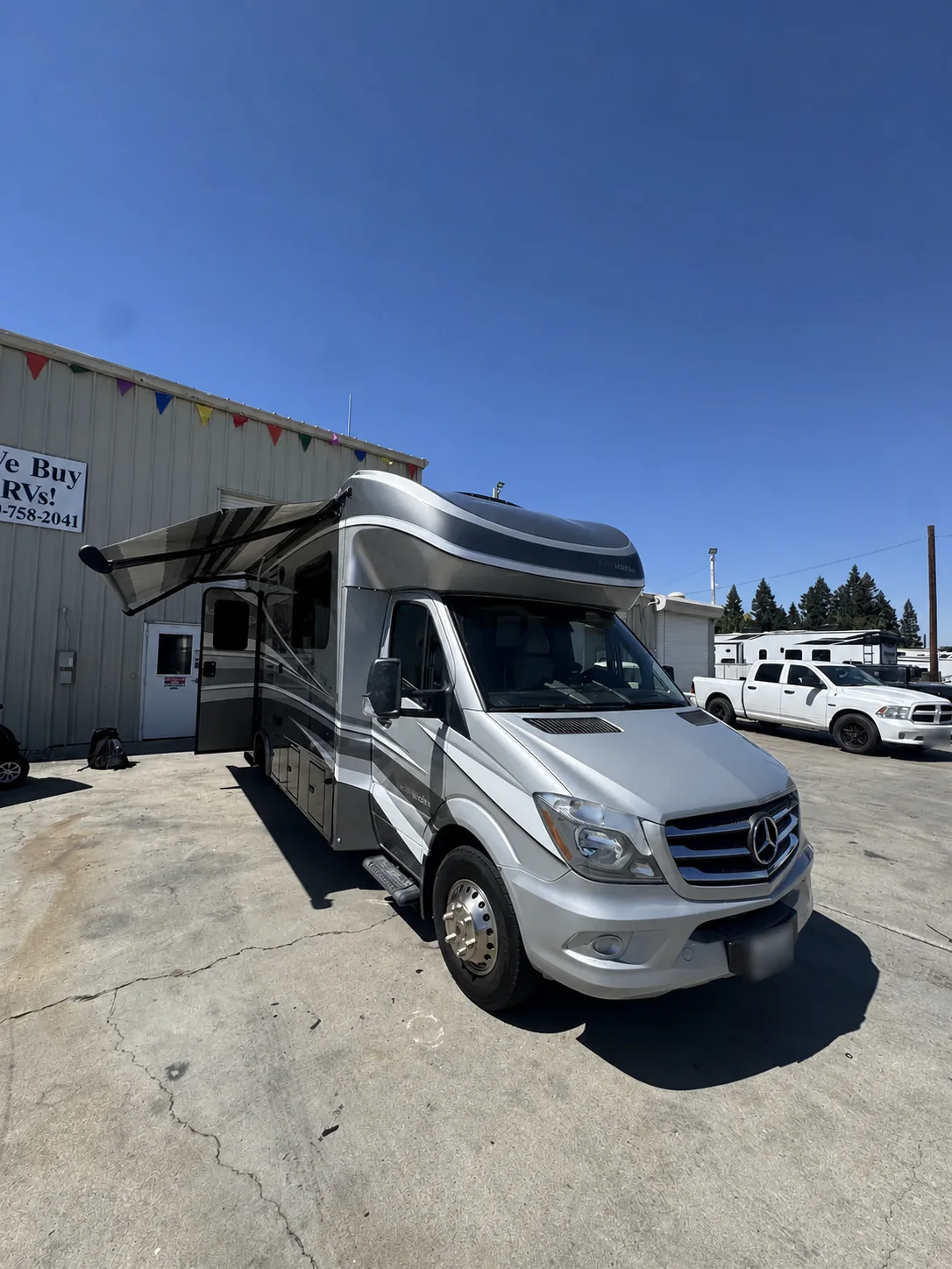 2020 Dynamax Isata 3 ISC24RBM RV inspected by Honest Man's Mobile RV Inspections
