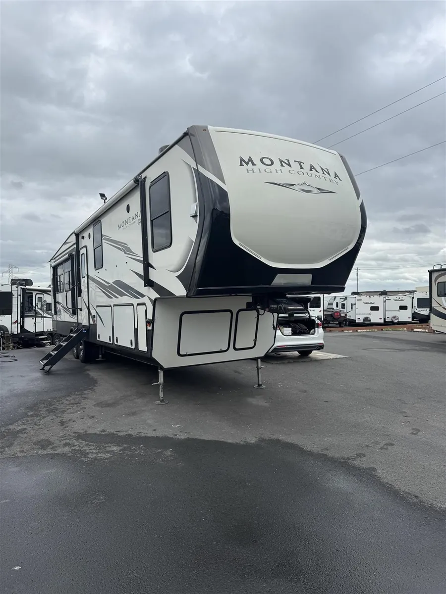 2020 Montana High Country 384BR RV inspected by Honest Man's Mobile RV Inspections