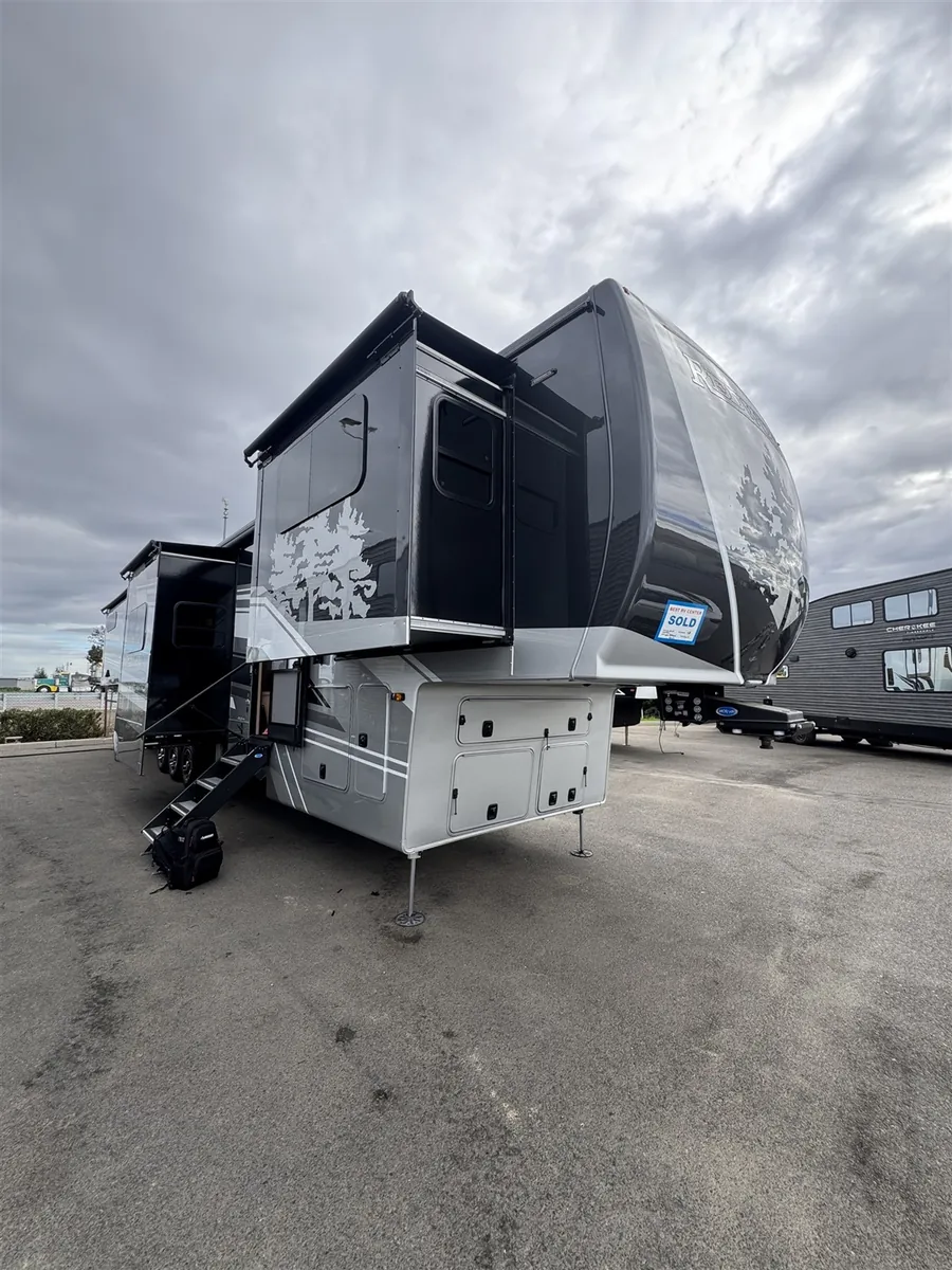 2026 Redwood 420 FL RV inspected by Honest Man's Mobile RV Inspections