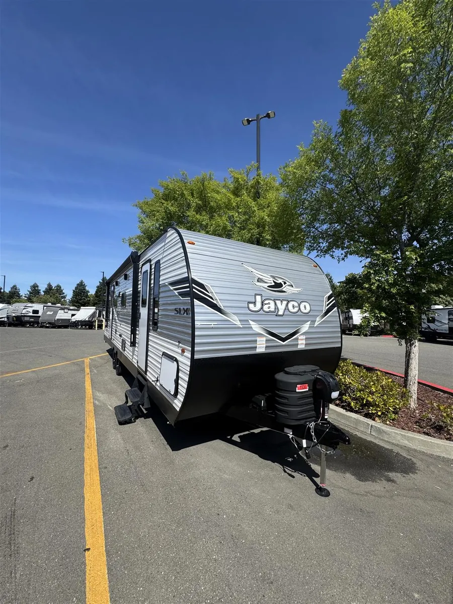 2025 Jayco Jay Flight Six 287bhsw RV inspected by Honest Man's Mobile RV Inspections