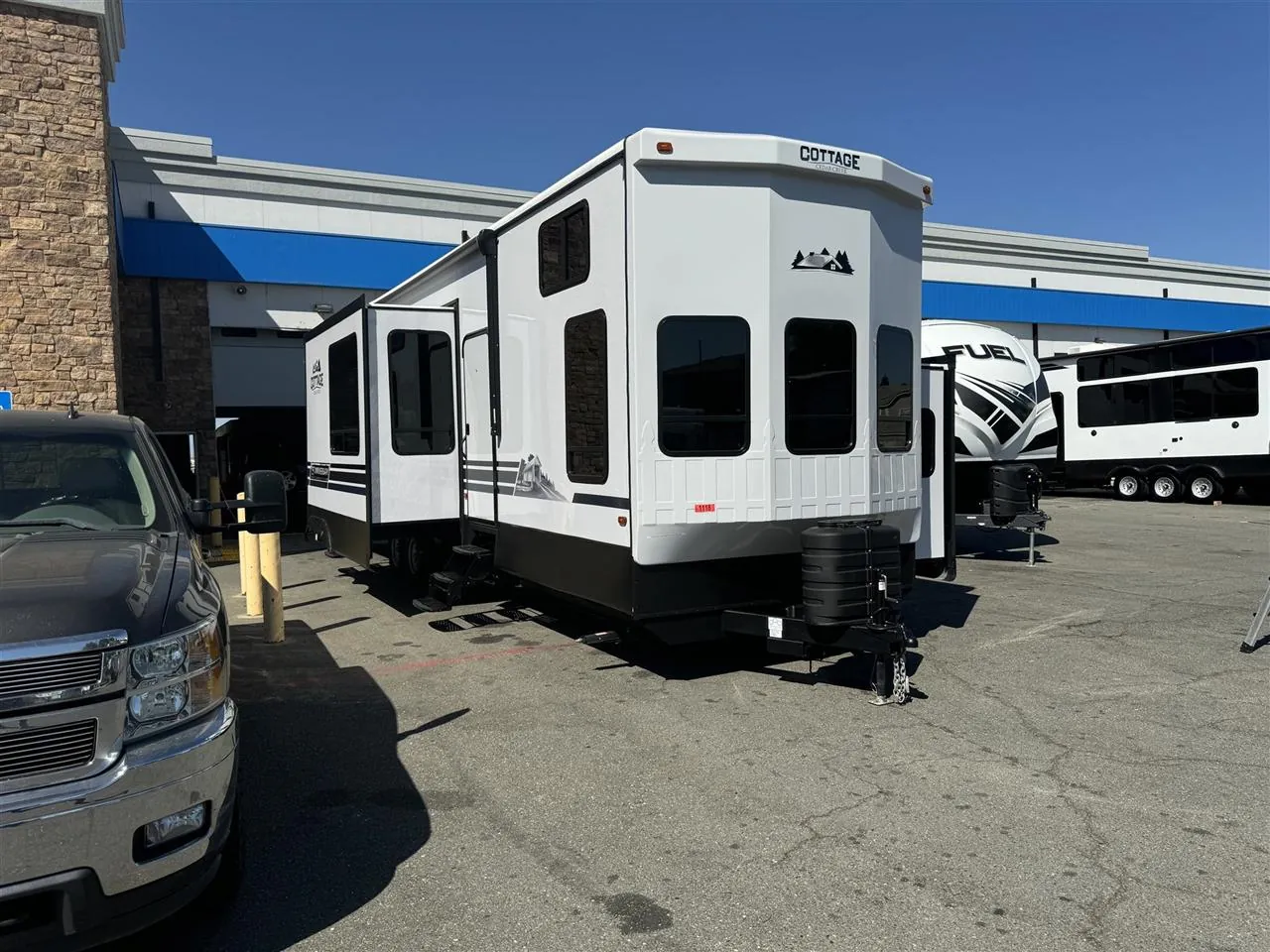 July 2024 - 2024 Cedar Creek Cottage 40CBK RV inspected by Honest Man's Mobile RV Inspections
